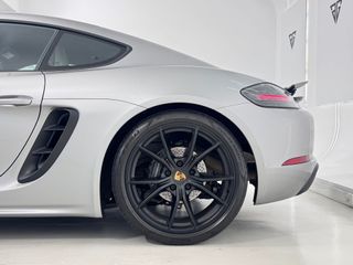 Porsche 718 Cayman T 2.0 300cv PDK