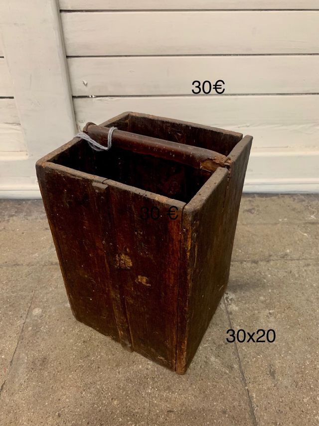 Antigos cubos medidor