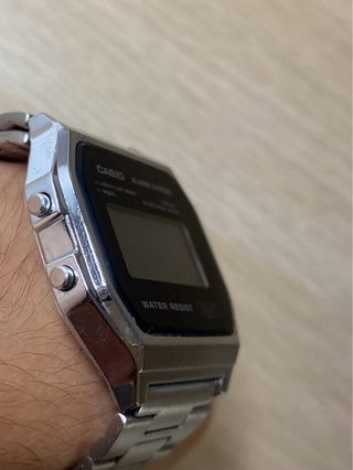 Reloj Casio AlarmChrono Plata Resistente Agua