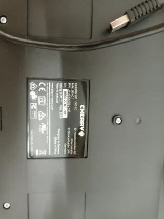 Teclado Cherry KC 1000 con lector chip