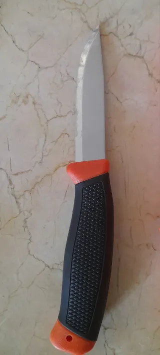 Cuchillo Bahco con funda