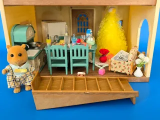 Red Roof Cosy Cottage Sylvanian Families