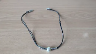 Collar tiras negras con perla y aros