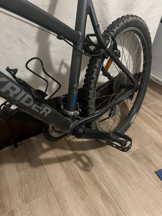 Bicicleta Rockrider 27.5 gris oscuro P