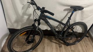 Bicicleta Rockrider 27.5 gris oscuro P