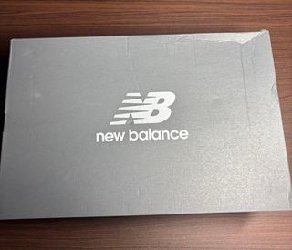 New Balance 9060 Talla 42
