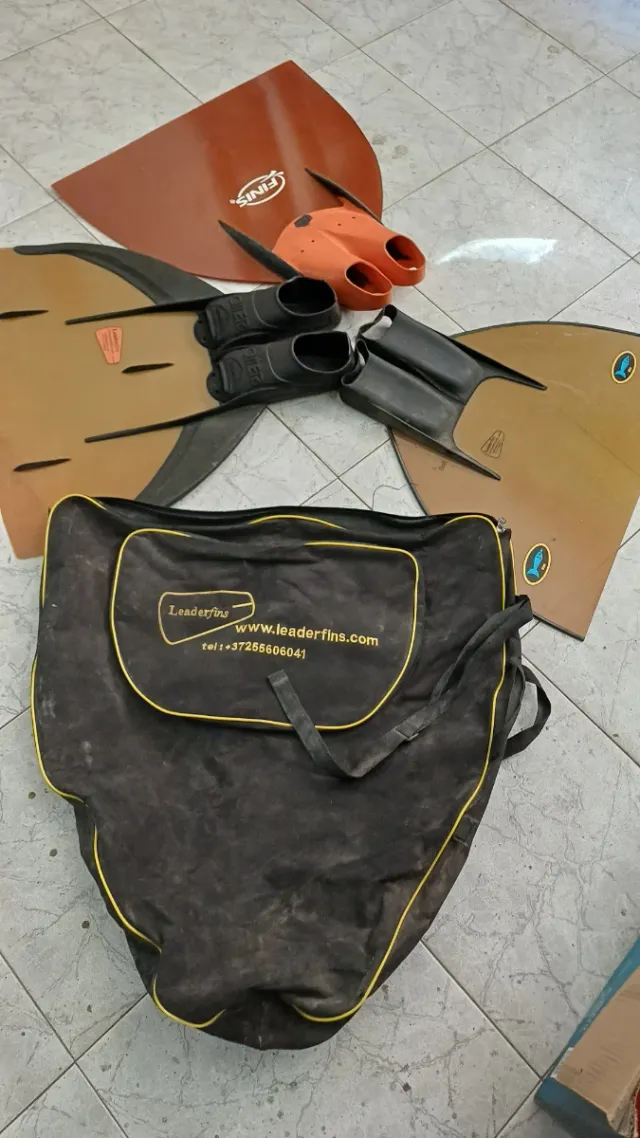 Monoaletas competicion de natación 44/46  y 42/44