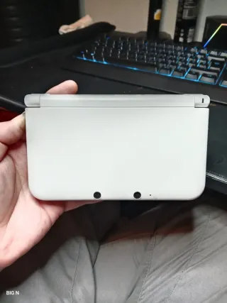 Nintendo 3DS XL Blanca+cargador+lapiz