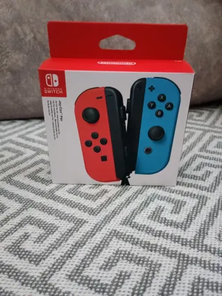 Mandos JoyCon Nintendo Switch Rojo y Azul