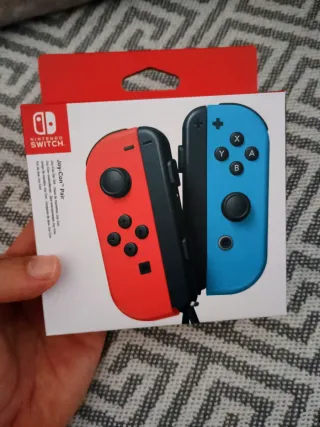 Mandos JoyCon Nintendo Switch Rojo y Azul