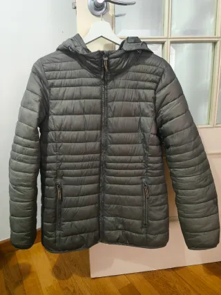 Abrigo acolchado gris Esprit