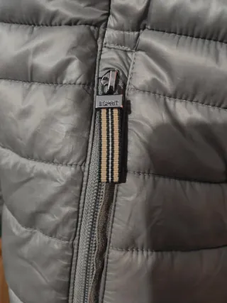 Abrigo acolchado gris Esprit