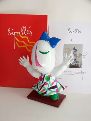 Escultura Juan García Ripollés