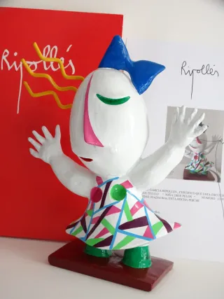 Escultura Juan García Ripollés