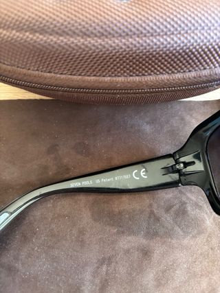 Gafas de sol Maui Jim negras y marrones