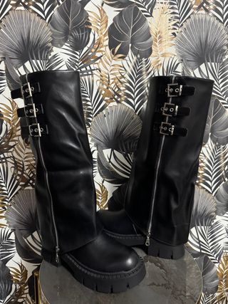Stivali con fibbie neri 39