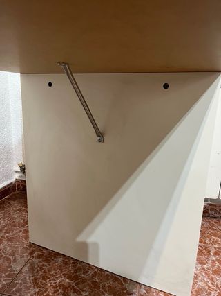 2 UNIDADES DE ESCRITORIOS IKEA MALM BLANCOS