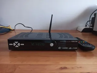 Receptor Satélite Fonestar RDS-583WHD con Mando
