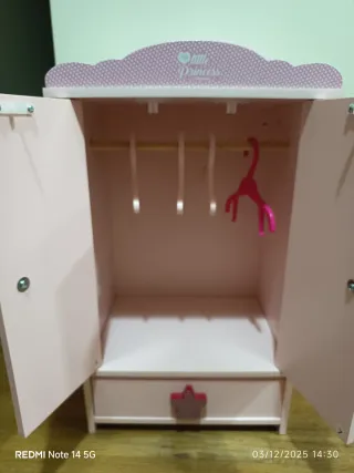 Armario de juguete infantil rosa