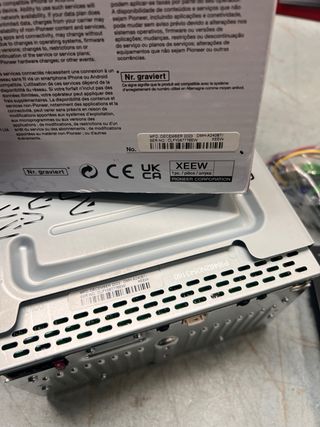 Pioneer DMH-A240BT Multimedia Receiver