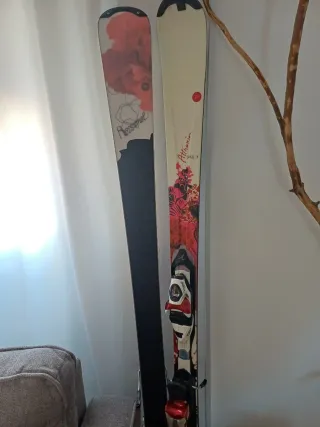 Esquís Rossignol como nuevos