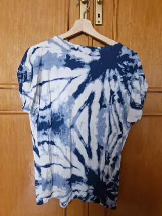 Camiseta Mango Talla M con flecos