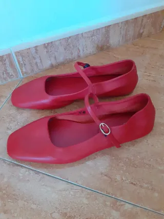 Manoletinas rojas con tira