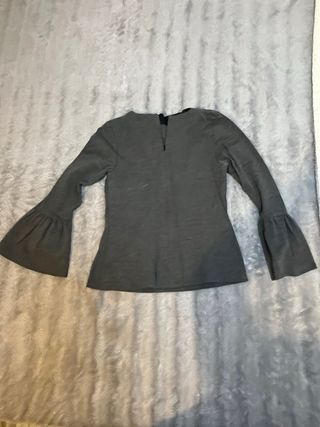 Traje Roberta Biagi gris elegante