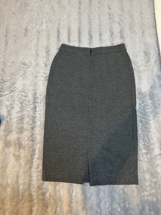 Traje Roberta Biagi gris elegante