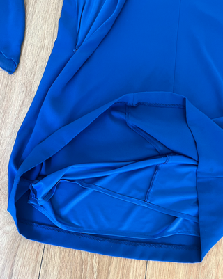 Vestido fiesta corto asimétrico azul