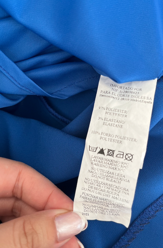 Vestido fiesta corto asimétrico azul