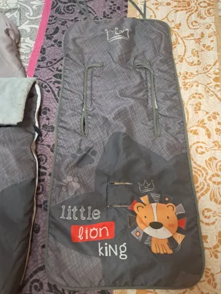 Sacco invernale e materassino estivo per passeggini