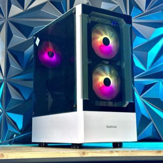 PC GAMING RTX 3060TI 8GB + RYZEN 7 9800X3D