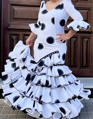 Traje de Flamenca Lunares Blanco y Negro T404244