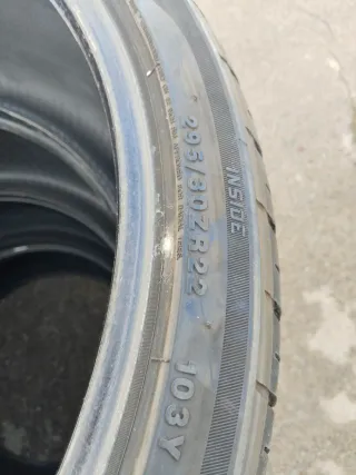 4 Neumáticos 295/30/22