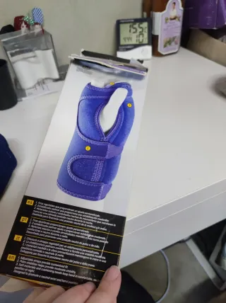 Soporte de muñeca Futuro Nocturno