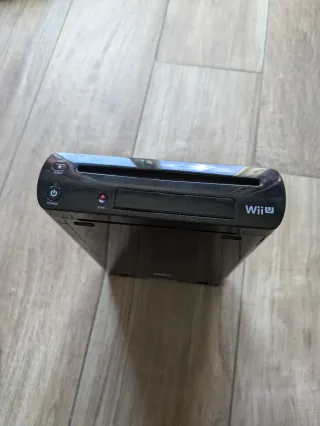 console Nintendo Wii U 32GB nera con cavi