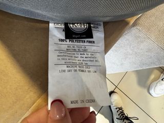 Silla coche mascota con arnés. En caja