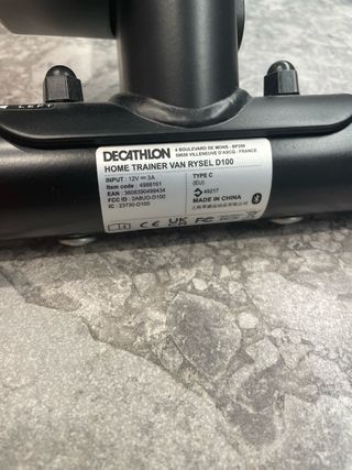 Rodillo Van Rysel D100 con cassette s11 sin usar