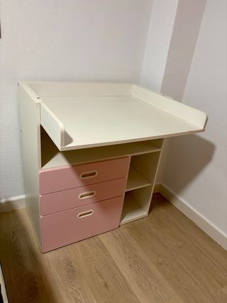 Cambiador Bebé Ikea Blanco y Rosa