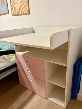 Cambiador Bebé Ikea Blanco y Rosa