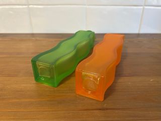 Jarrones cristal ondulados Ikea