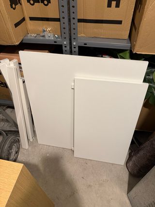 Mesa blanca ext. fondo 70. ancho 80/120 alto 75