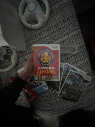 Consola Wii + Juegos y Accesorios