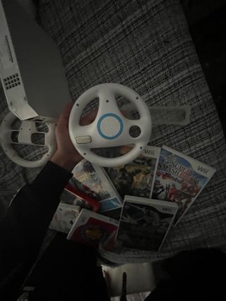 Consola Wii + Juegos y Accesorios