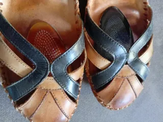 Sandalias artesanales de piel