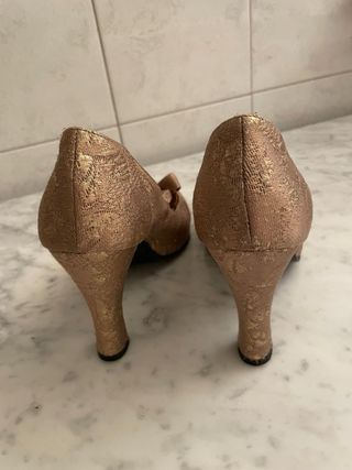 Scarpe con tacco Radà Tg 39 oro