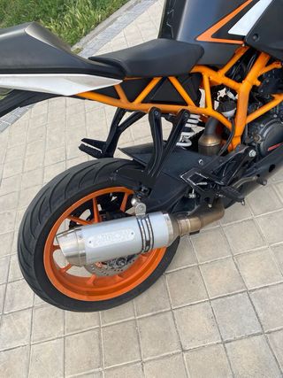 KTM RC 125 Moto Deportiva