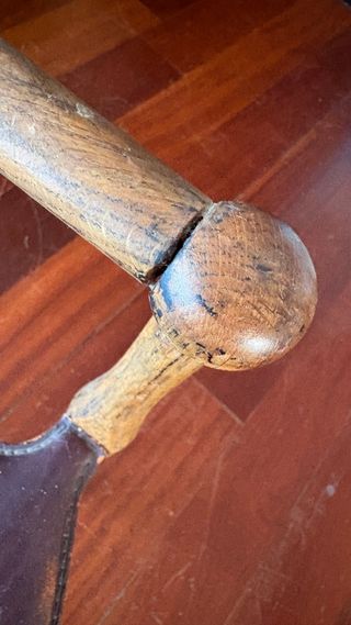 Sillas antiguas modelo Gaulino