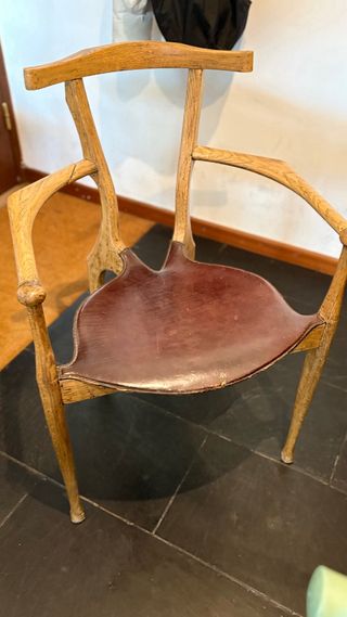Sillas antiguas modelo Gaulino